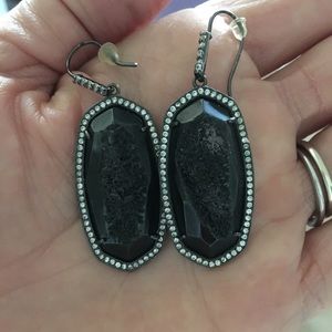 Kendra Scott luxe gunmetal earrings
